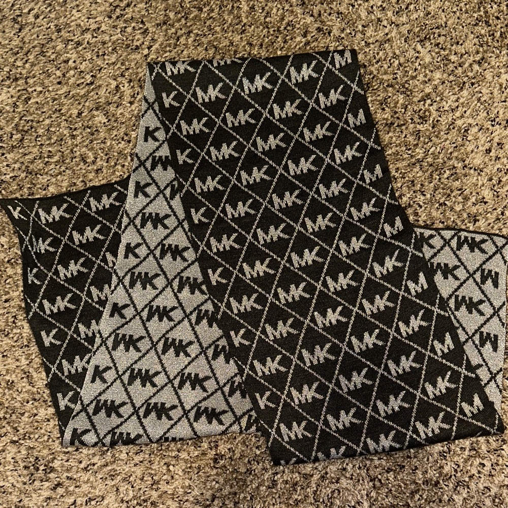 Michael Kors Monogram Gray Scarf